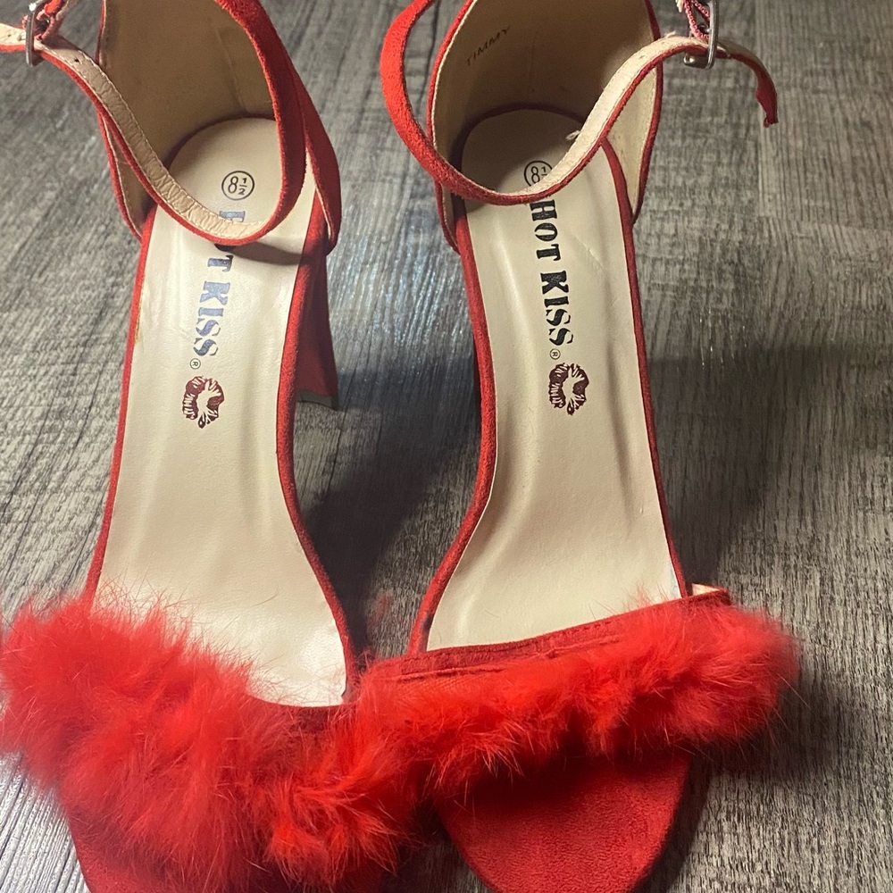 Women heels - Picture 2 of 4